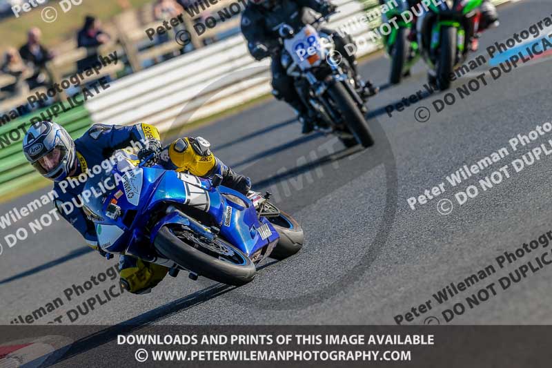 PJ Motorsport Photography 2018;enduro digital images;event digital images;eventdigitalimages;mallory park;mallory park photographs;mallory park trackday;mallory park trackday photographs;no limits trackdays;peter wileman photography;racing digital images;trackday digital images;trackday photos